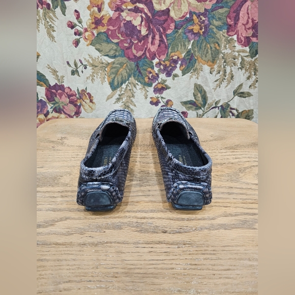 Men's Donald J. Pliner Gray/ Moccasins Leather Loafers Italy Size 5 - Picture 3 of 8